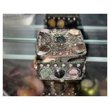 Small Trinket Dish            (Entry Way Cabinet)
