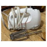 Hand Mixer
