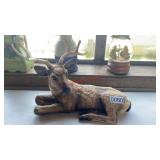 Buck deer figurine *contents not included*