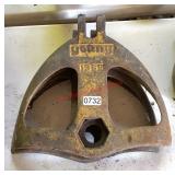 vintage cast iron pulley (Shop)