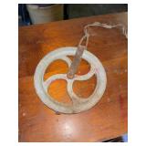 Metal Pulley             (Car Port)