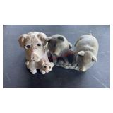 Decorative Pig figurines (living room)