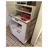 Kitchen Rolling Cart, Needs a good Cleaning