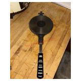 Vtg Norwegian Jotul Waffle maker