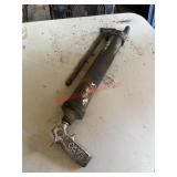 Lincoln Lubrigun grease gun               (Shop)