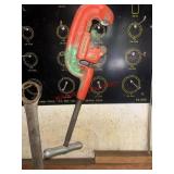 Heavy Duty Pipe Cutter         ( Left Side of