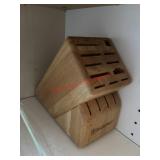 Wood Knife Block              (Laundry Room)