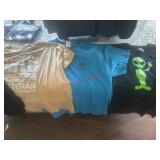 Mens XL/XXL Tshirt lot in tote         (master