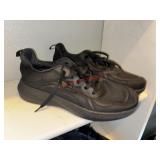 Generic SZ 12 Mens Tennis shoes NEW