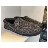 12-13 Mens PawPaw Slippers NEWER