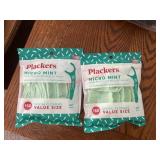 New Plackers Picks               (living Room)