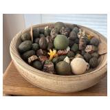 Carved Wood Bowl with Decor contents