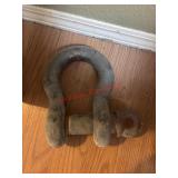 Larger Shackle                          (Office)