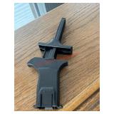 Universal Pistol Speed loader            (Dining