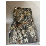 Camo Carhartt 44X30 Mens pants