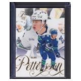 Elias Pettersson #162 25-26 Flair RC