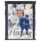 Elias Pettersson #162 25-26 Flair RC