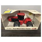 CASE DIE CAST TRACTOR 1:32 SCALE