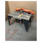 1 1/2HP ROUTER W/TABLE