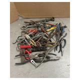 PLYERS, CUTTERS & SNIPS
