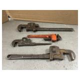 PIPE WRENCHS