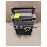 VINTAGE JULIATTE 7 BAND RADIO