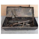 TOOL BOX W/CHISELS & PUNCHES