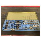 TAP & DIE SET
