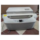 KENMORE 6000BTU  WINDOW AC UNIT