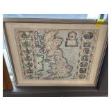 BRITAN WALL DECOR
