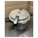 MIRRO-MATIC PRESSURE COOKER/CANNER W/WEIGHT