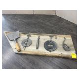 VINTAGE ITEM DISPLAY ON BARNWOOD