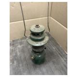 VINTAGE COLEMAN LANTERN