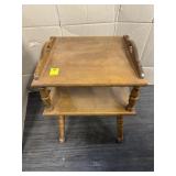 VINTAGE END TABLE