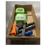 FLASHLIGHTS & MEASURING TAPES
