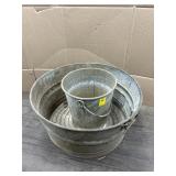 GALVONIZED BUCKET & TUB