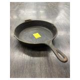 LODGE 8SK CAST IRON PAN
