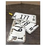 VINTAGE LICENSE PLATES