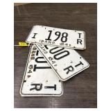 VINTAGE LICENSE PLATES
