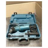 MAKITA 4' GRINDER