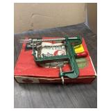 VINTAGE APPLE CORER/PEELER