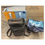3 INSULATED BAGS