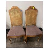 2 VINTAGE CHAIRS