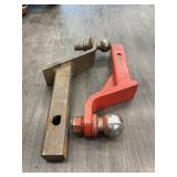 2 TOW HITCHES W/BALLS