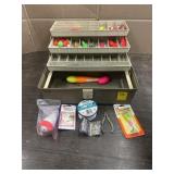 TACKLE BOX W/TACKLE