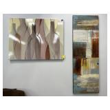 2 WALL DECORS