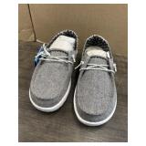 SIZE 4 HEY DUDES-NIB