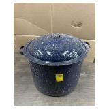 LARGE STEAM/CANNING POT