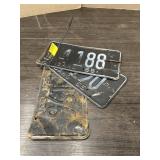 VINTAGE LICENSE PLATES