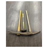 SLEDGE HAMMER & 2 PICKS